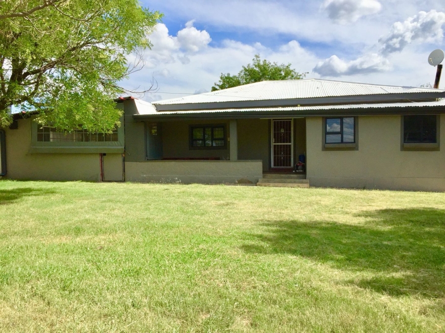 3 Bedroom Property for Sale in Highveld Free State